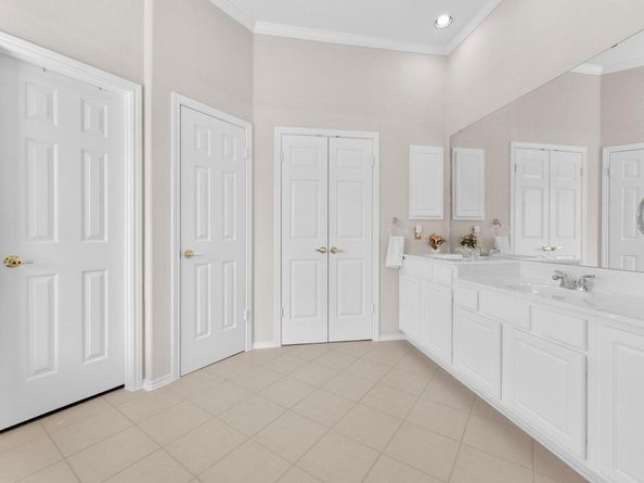 8105 Red Bird CT, Austin TX 78726