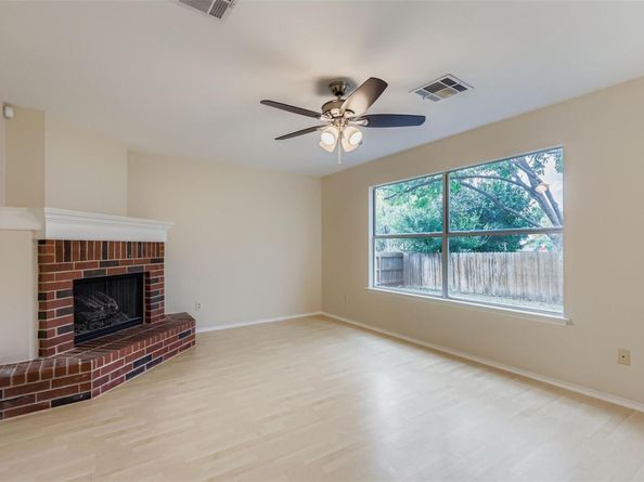 16901 Tomcat DR, Round Rock TX 78681