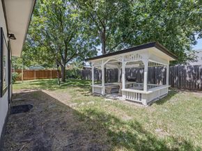 10206 Oak Hollow CIR, Austin TX 78758