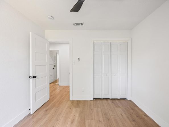 10206 Oak Hollow CIR, Austin TX 78758