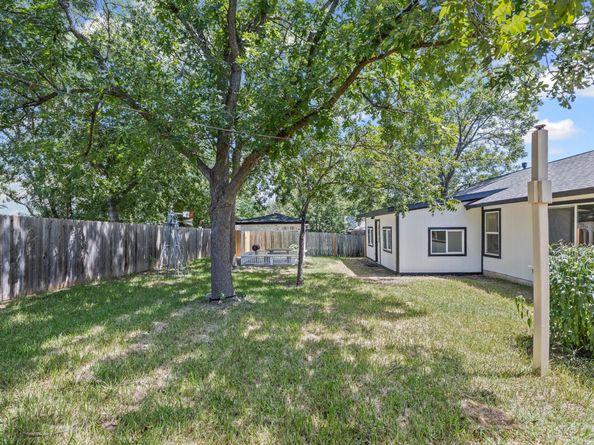 10206 Oak Hollow CIR, Austin TX 78758