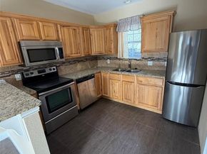 1313 Delano ST, Austin TX 78721