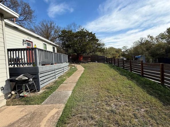 1313 Delano ST, Austin TX 78721