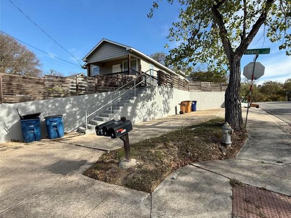 1313 Delano ST, Austin TX 78721