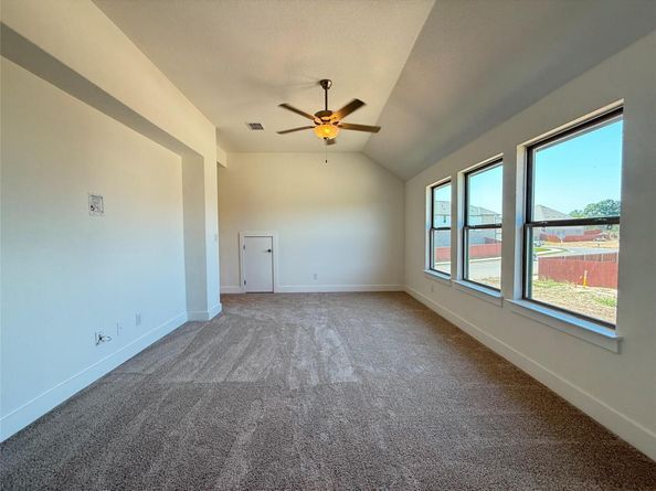 2112 Sarabanda ST, Round Rock TX 78681