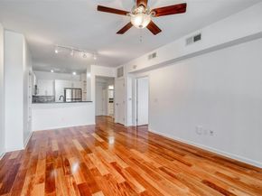 54 Rainey ST 1015, Austin TX 78701
