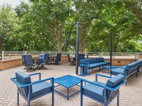 54 Rainey ST 1015, Austin TX 78701