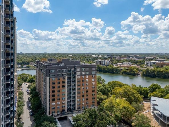 54 Rainey ST 1015, Austin TX 78701