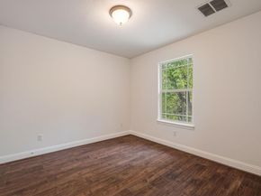 6004 Whipple WAY, Austin TX 78745