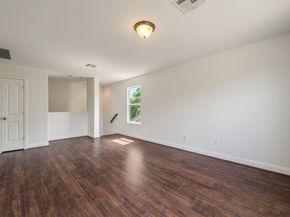 6004 Whipple WAY, Austin TX 78745