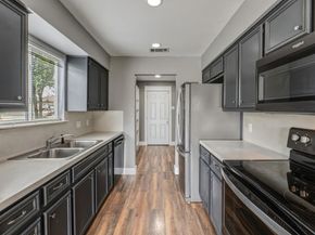 3910 Stoney HL, Round Rock TX 78681