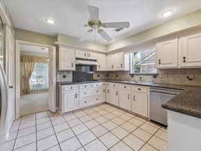 11334 Chevy Chase, Houston TX 77077