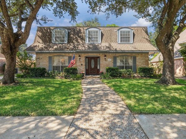 11334 Chevy Chase, Houston TX 77077
