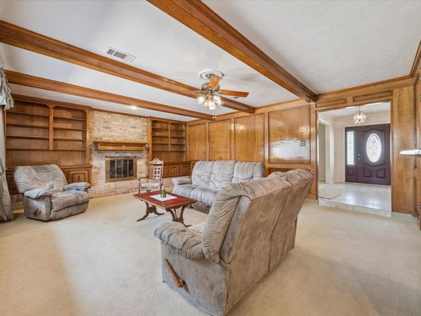 11334 Chevy Chase, Houston TX 77077