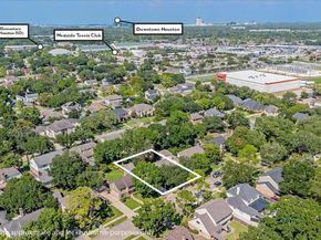 11334 Chevy Chase, Houston TX 77077