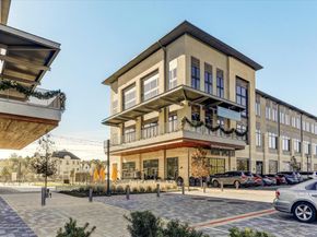 11334 Chevy Chase, Houston TX 77077