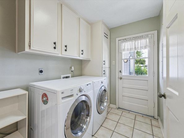 11334 Chevy Chase, Houston TX 77077