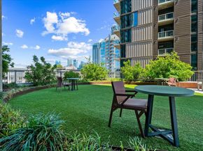 44 East Ave 1609, Austin TX 78701