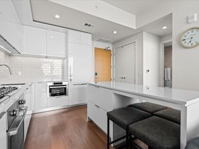 44 East Ave 1609, Austin TX 78701