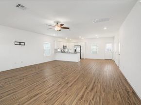 1340 Linwood ST, Leander TX 78641