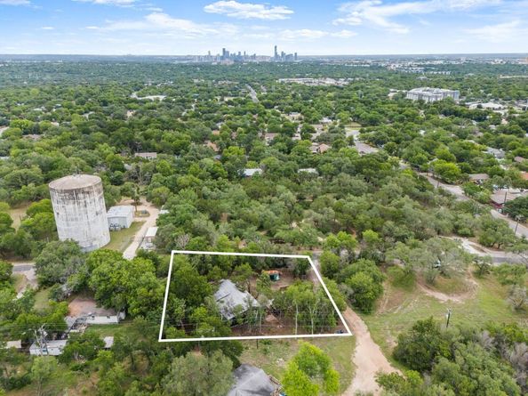 6600 Antelope CIR, Austin TX 78745