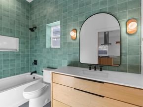 1209 Canterbury ST, Austin TX 78702