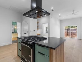 1209 Canterbury ST, Austin TX 78702