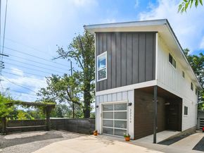 2211 New York Ave A, Austin TX 78702