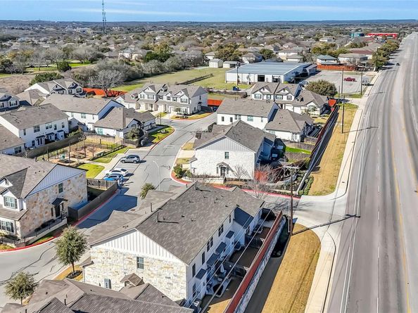 1416 Bichon BND, Austin TX 78748