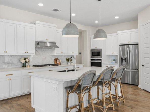 219 Baldovino SKWY, Lakeway TX 78738