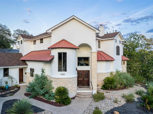 1300 Bluff ST, Austin TX 78704