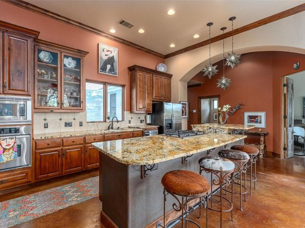 1300 Bluff ST, Austin TX 78704