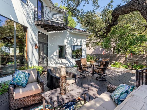 1300 Bluff ST, Austin TX 78704