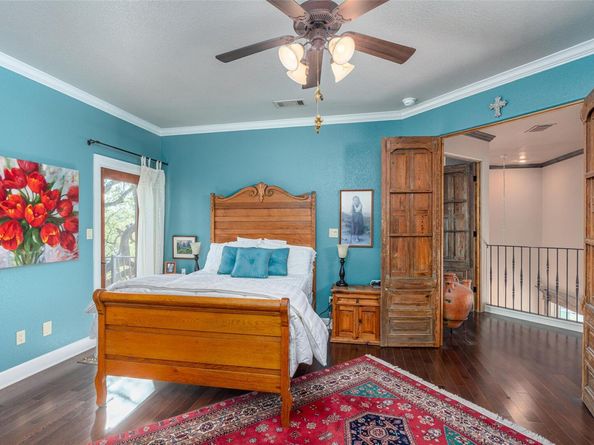 1300 Bluff ST, Austin TX 78704