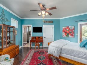 1300 Bluff ST, Austin TX 78704