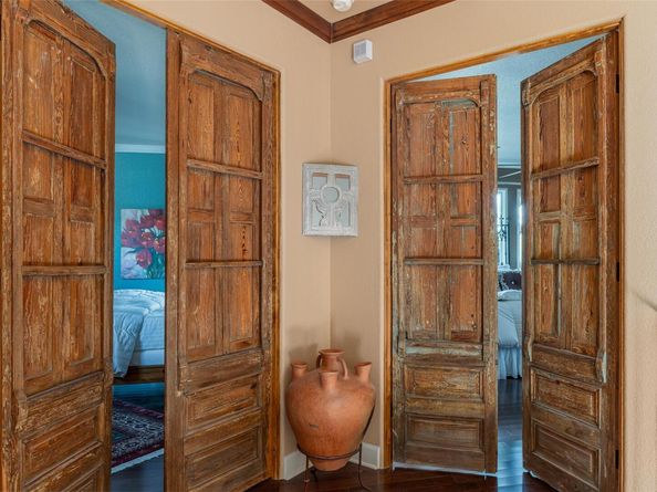 1300 Bluff ST, Austin TX 78704