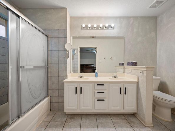 1207 Rolling Ridge DR, Round Rock TX 78665