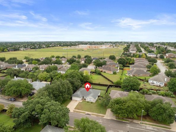 1207 Rolling Ridge DR, Round Rock TX 78665