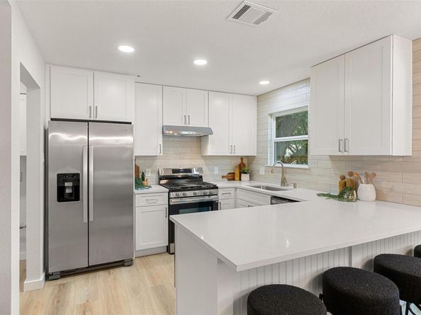 7014 Tesoro TRL, Austin TX 78729