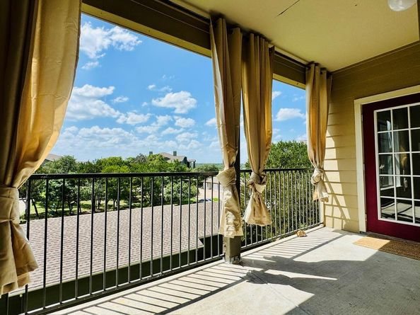 2320 Gracy Farms LN 1432, Austin TX 78758