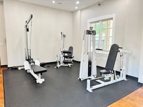 2320 Gracy Farms LN 1432, Austin TX 78758