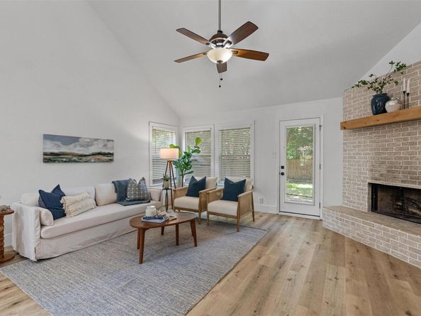 4109 Moss Hollow DR, Round Rock TX 78681
