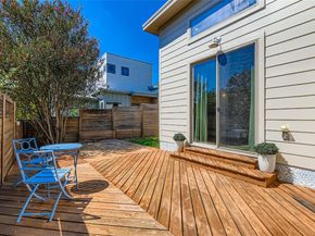 1604 Greenwood Ave A, Austin TX 78721