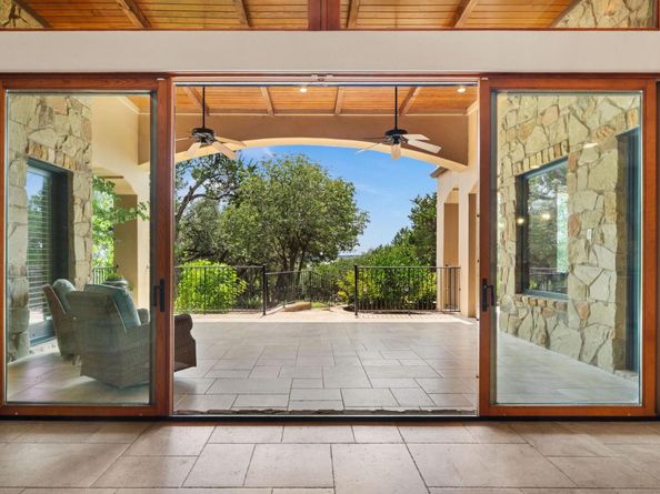 17701 Navigation LN, Lago Vista TX 78645