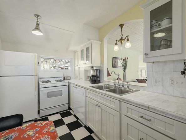 68 Mildred ST, Austin TX 78702