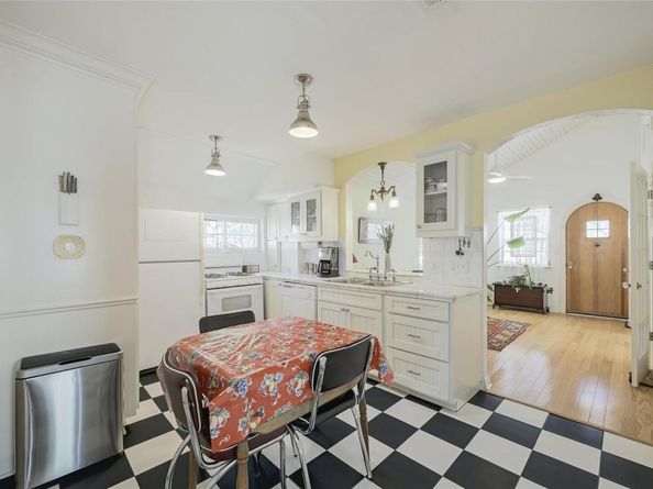 68 Mildred ST, Austin TX 78702
