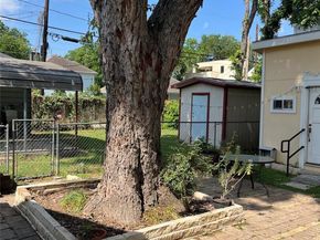 68 Mildred ST, Austin TX 78702