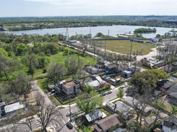68 Mildred ST, Austin TX 78702