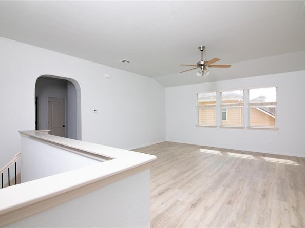 2106 Asbury Park DR, Round Rock TX 78665