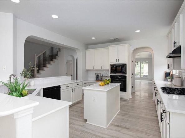 2106 Asbury Park DR, Round Rock TX 78665